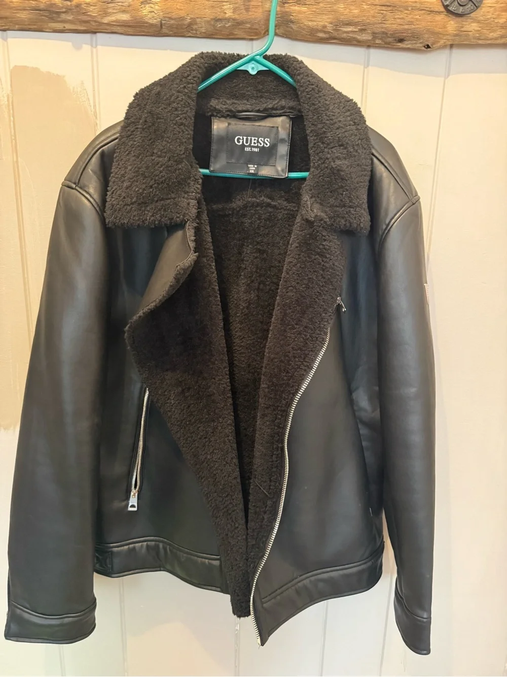 Guess men bomber